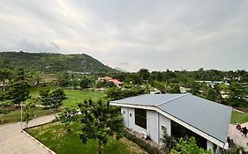 Hillrock Resort & Villas, Neral-Karjat